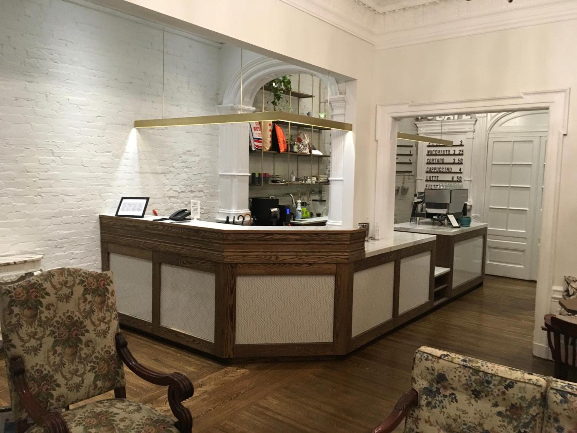 Ambrose House & Cafe - Self Check-In Guesthouse Монреаль Экстерьер фото